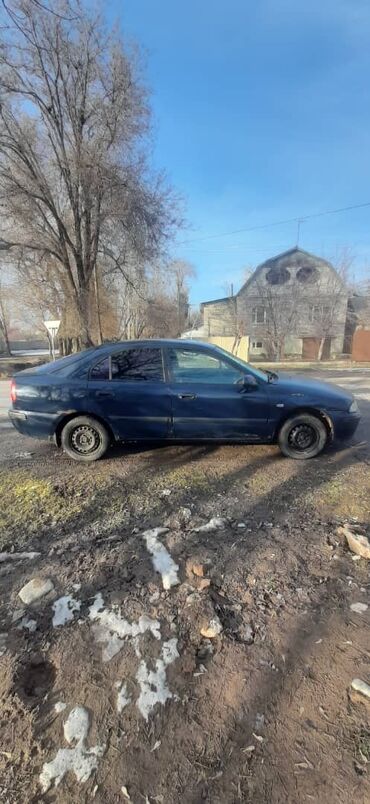 Mitsubishi: Mitsubishi Carisma: 2000 г., 1.6 л, Автомат, Бензин, Хэтчбэк