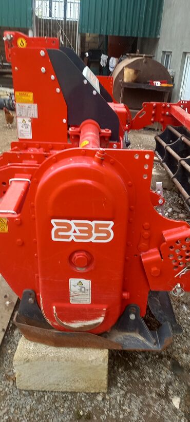 диски на внедорожники: Kövlü TKR 235 Rotovator - Model: TKR 235 (235 sm iş enliyi) - Tip