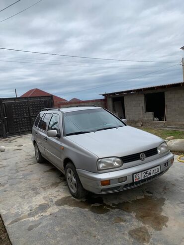 ручки гольф 3: Volkswagen Golf: 1998 г., 1.9 л, Автомат, Дизель, Универсал