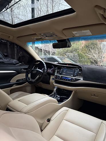 Toyota: Toyota Highlander: 2018 г., 3.5 л, Автомат, Бензин, Внедорожник — 5