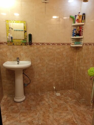 Köhnə tikili: Gəncə, 3 otaqlı, Köhnə tikili, 75 kv. m — 9