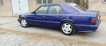 крутые машины: Mercedes-Benz W124: 1991 г., 2.3 л, Механика, Бензин, Седан