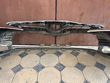 Бампер и комплектующие: Бампер Toyota, Б/у, Аналог — 12