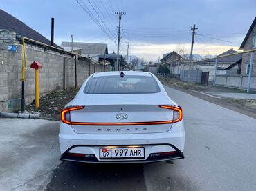 Hyundai: Hyundai Sonata: 2019 г., 2 л, Автомат, Газ, Седан — 5