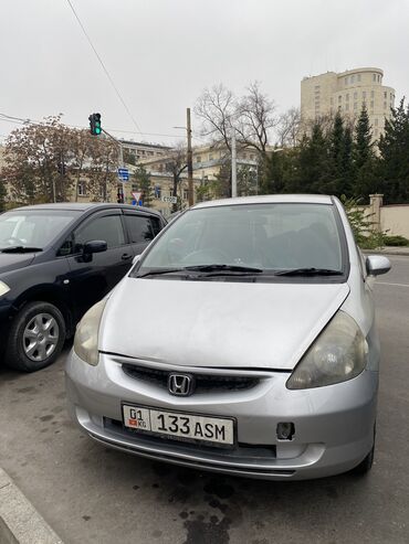 Honda: Honda Fit: 2003 г., 1.3 л, Вариатор, Бензин, Хэтчбэк