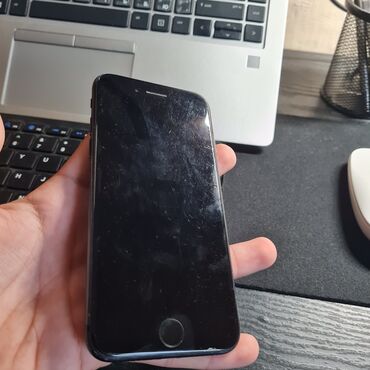 Apple iPhone: IPhone 7, 32 ГБ, 100 % — 8