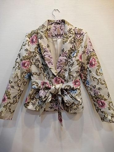 usta geyimi: Qadın üçün naxışlı jaket 38 razmer - Stil: Qısa kəsimli, beldən — 1