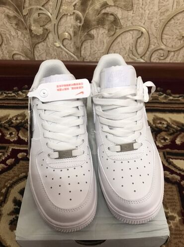 Кроссовки и спортивная обувь: Кроссовки Nike Air Force 1 Low (белые) - Классическая модель AF1 — 5