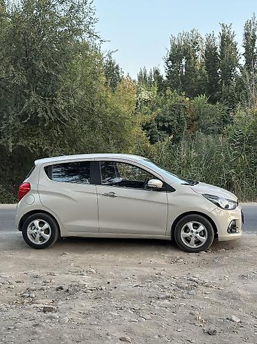 spark ltz: Chevrolet Spark: 2017 г., 1 л, Автомат, Бензин, Хэтчбэк — 3