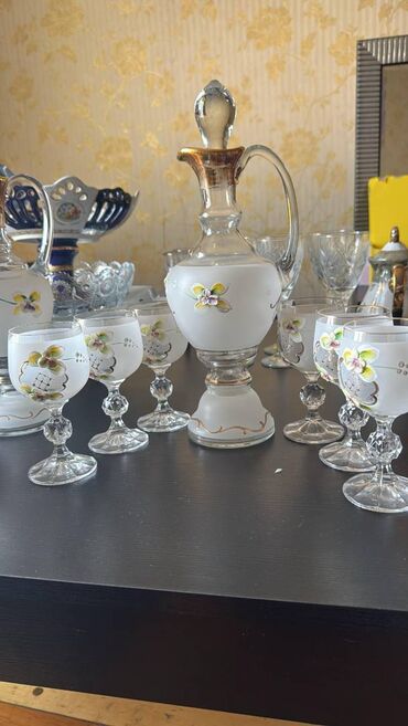 Divanlar: Di̇van-kravat — 10