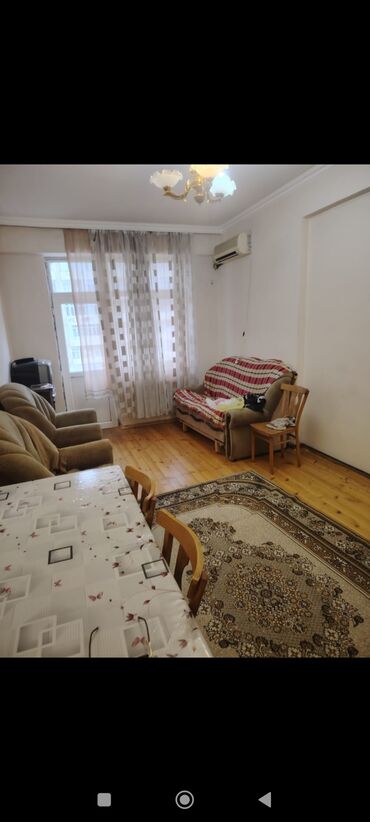 Uzunmüddətli kirayə mənzillər: Xırdalanda yol qırağı 2 otaqlı əşyalı ev kirayə verilir 3 mərtəbə — 4