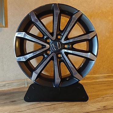 Диски: Литые Диски R 17 Honda, Комплект, отверстий - 5, Б/у — 1