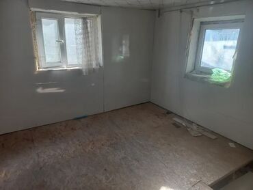 дом долгосрочная аренда: 12 м², 1 комната, Забор, огорожен, Подвал, погреб