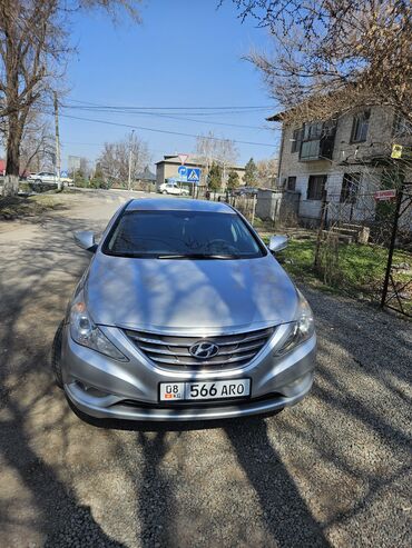 Hyundai: Hyundai Sonata: 2012 г., 2 л, Автомат, Газ, Седан