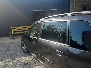 связи с переездом: Mazda PREMACY: 2004 г., 1.8 л, Автомат, Бензин, Хэтчбэк — 4