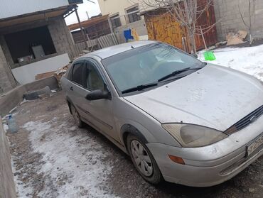 машина арзан: Ford Focus: 2001 г., 2 л, Автомат, Бензин, Седан