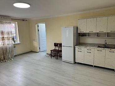 Долгосрочная аренда комнат: 50 м², Без мебели — 5