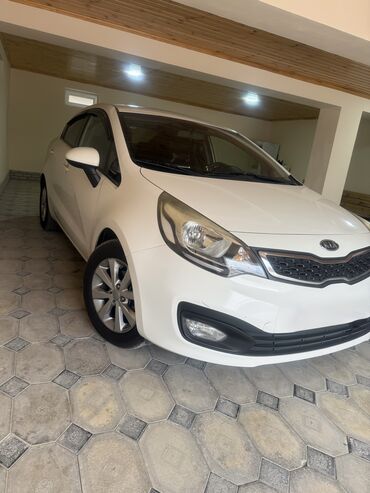 Kia: Kia Rio sedan - ağ rəng,4qpı,servizdir,bez krasqadır və bərəbər — 17