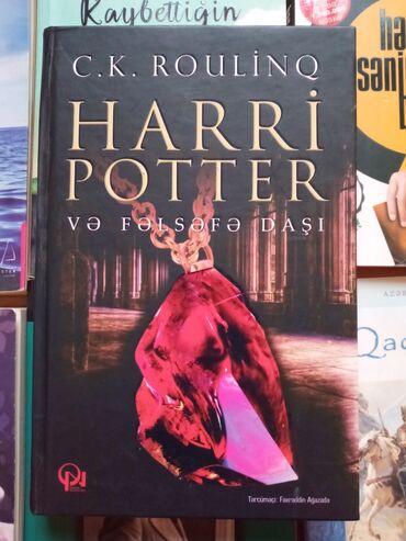 harry potter kitabı: Harri Potter və fəlsəfə daşı