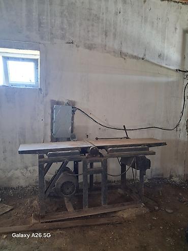 Ağac emalı üçün stasionar dəzgah - Funksiyalar: taxta kəsmə və yonma