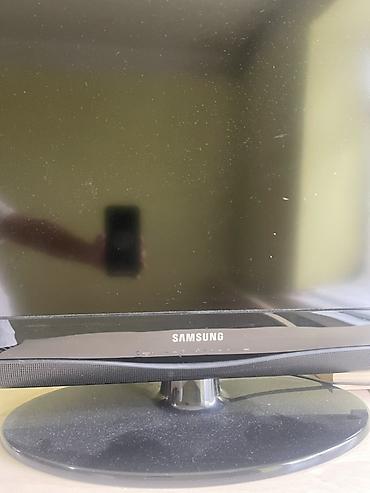 Телевизоры: Телевизор Samsung с подставкой - Диагональ экрана ориентировочно — 1