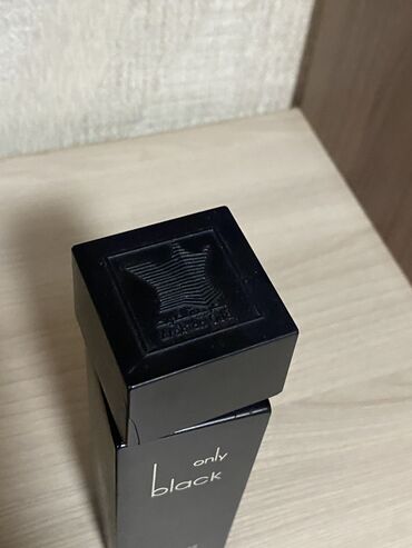 Парфюмерия: Arabian Oud Only Black - это великолепный аромат, который захватывает