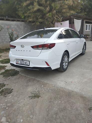 geely monjaro белый: Hyundai Sonata: 2019 г., 2 л, Автомат, Газ, Седан — 3