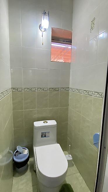 Продажа коттеджей и домов: 🏡 Үй сатылат! 📍 Дарек: Ош шаары Юго-восток кичи району болжол мектеп at lalafo.kg — 11 Продажа коттеджей и домов: 🏡 Үй сатылат! 📍 Дарек: Ош шаары Юго-восток кичи району болжол мектеп — 11