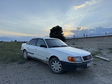 аудио касеты: Audi 100: 1991 г., 2 л, Механика, Бензин, Седан — 4