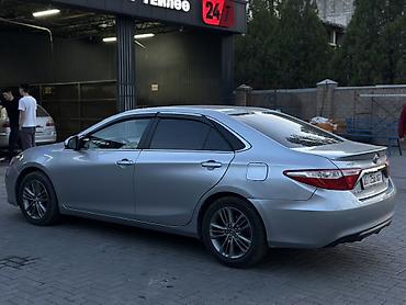 jac s7: Toyota Camry: 2017 г., 2.5 л, Автомат, Бензин, Седан — 4