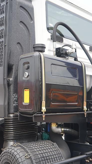 Грузовики: Грузовик, Howo, Стандарт, Новый — 6