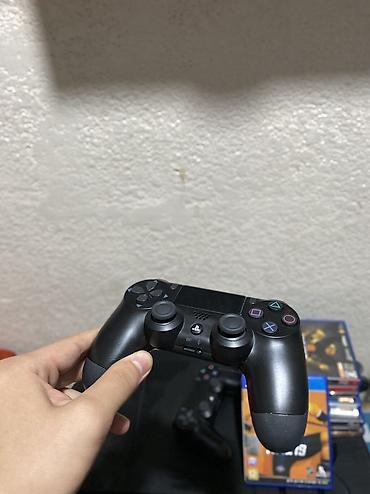 PS4 (Sony PlayStation 4): Ps 4 + 2 джойстика и fifa 18. Без торга! Состояние отличное, два — 4