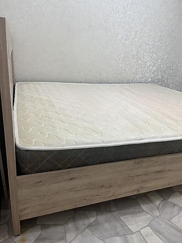 матросы: Двуспальная кровать
С матрасом — 5