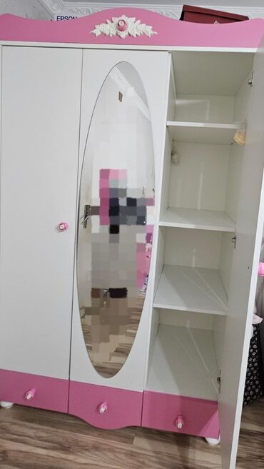 qız əl şəkilləri: Qız üçün, 2 təknəfərlik çarpayı, Dolab