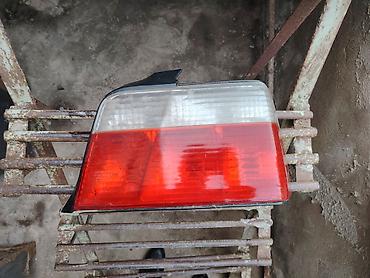 r20 bmw: BMW E36 (sedan) arxa sağ stop isgi bir ededdir — 3