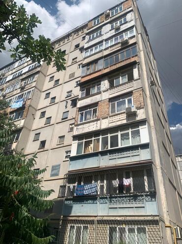 сдаётся квартира рядом рынок дордой: 4 комнаты, 92 м², 106 серия, 6 этаж