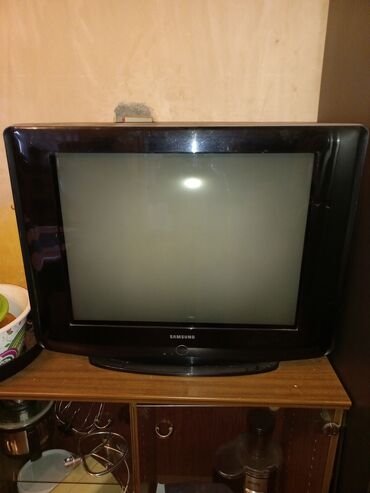 televizorların satışı: İşlənmiş Televizor Samsung DLED 48" 8K (7680x4320), Ünvandan götürmə