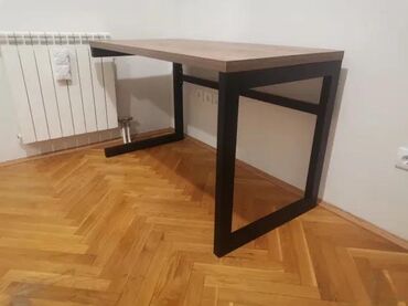 Stolovi: Metalni nogari za radni sto – A3 ✔ Dimenzije: 1.3m x 0.65m ✔