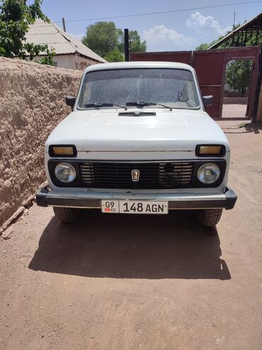 нивага алмашам: ВАЗ (ЛАДА) 4x4 Niva: 1989 г., 1.6 л, Механика, Бензин, Жол тандабас