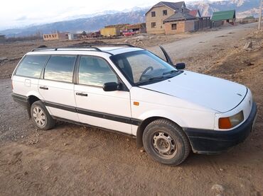 Volkswagen: Volkswagen Passat: 1993 г., 1.8 л, Бензин, Универсал