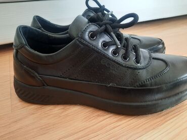 Детская обувь: ТУФЛИ ДЛЯ МАЛЬЧИКА. 35 р. ЭКО КОЖА,КАЧЕСТВА СУПЕР. 1 раз только — 3