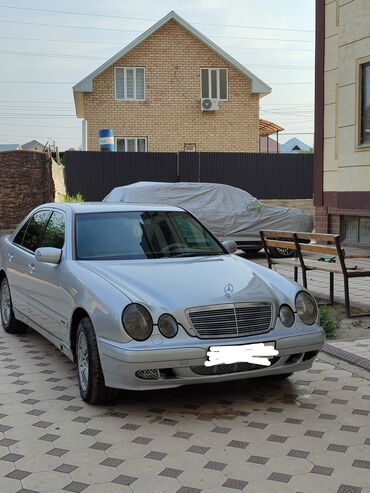 скутеры новые: Mercedes-Benz E-Class: 2001 г., 2.2 л, Механика, Дизель, Седан