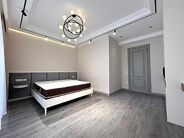 28 may metro: İcarəyə verilir 2 otaqlı yeni tikili 118 m², Ağ şəhər q. Kateqoriya — 9