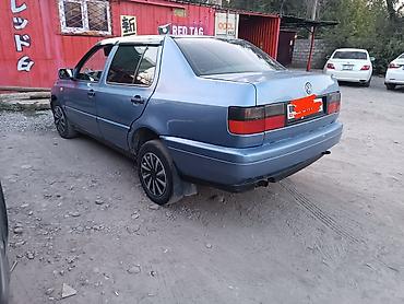 фольксваген вента: Volkswagen Vento: 1994 г., 1.8 л, Механика, Бензин, Седан — 1