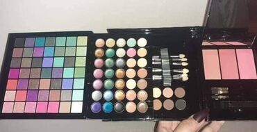 Šminka: Cena 3100 din Sminka Paleta sminke 177 delova Kofer sminka Set — 9