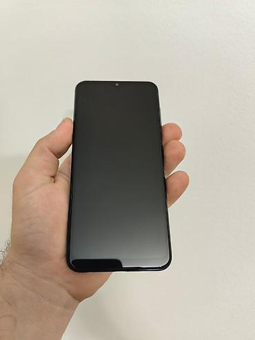 Samsung A13 dual sim sim free, sa 4/128 gb memorije. Ok očuvan i