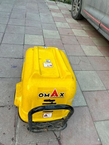 Садовые ножницы: Omax moyka aparati 400luk(3 faza) 3-4 aydir alinib. Deyerinden cox