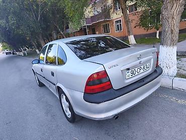 opel vectra b ehtiyat hissesi: Opel Vectra: 1.8 l | 1997 il 250000 km Sedan — 1