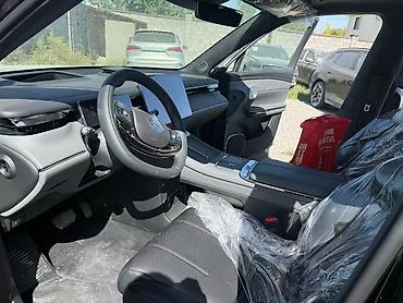 Продажа авто: GAC S7 Black Knight Полностью черный кузов 5 дверей, 5 мест Таможенное — 4