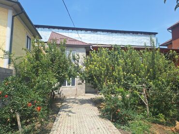 сдаю комнату ак орго: 17 кв. м, Эмереги менен